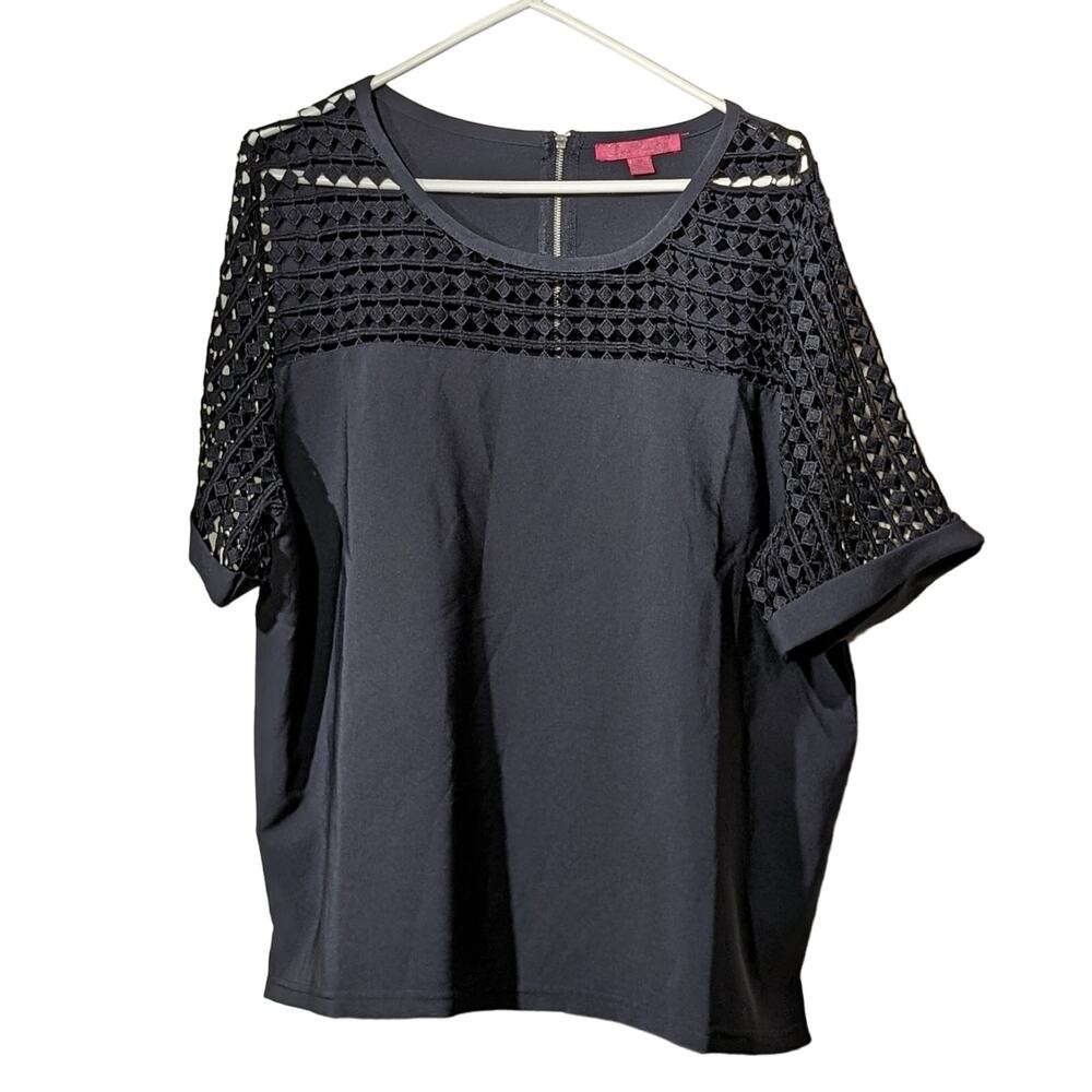 Curve Revolution Black Lace Sleeve/Front Back Zip Roll Sleeve Top Womens Sz 2X